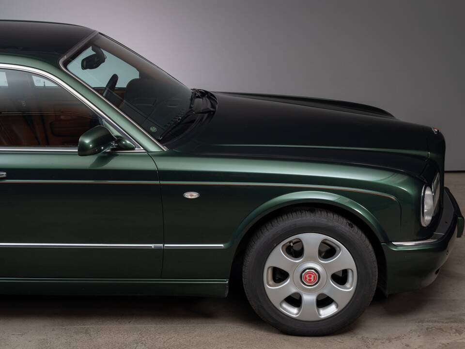 Image 8/36 of Bentley Arnage Red Label (2001)