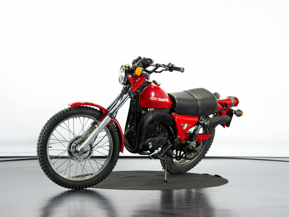 Bild 8/50 von Cagiva SX 350 (1980)