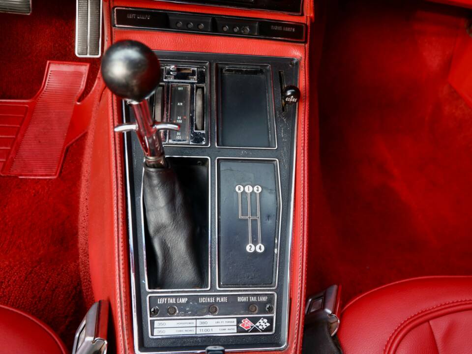 Image 38/50 of Chevrolet Corvette Stingray (1970)