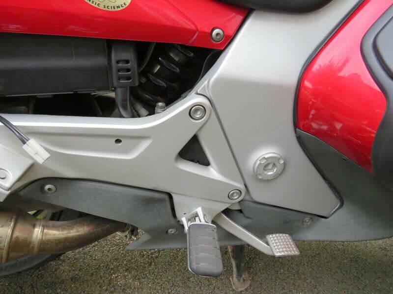 Immagine 23/43 di Honda ST 1300 Pan European ABS (2003)