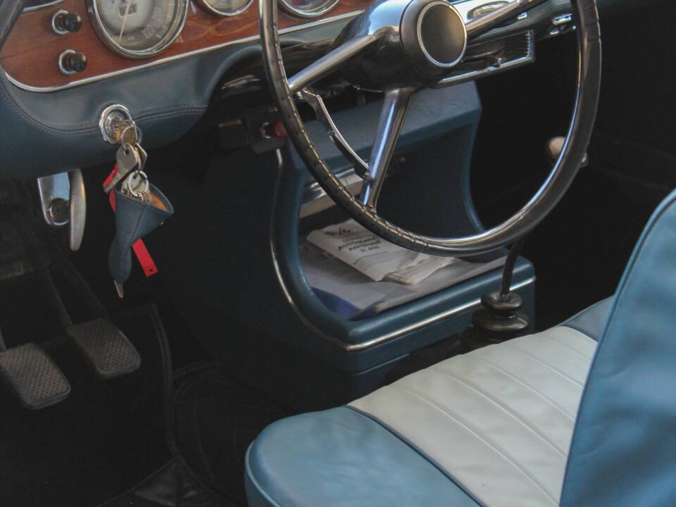 Afbeelding 19/29 van BMW 3200 CS (1964)