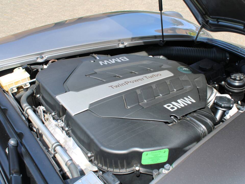 Immagine 48/50 di Wiesmann Roadster MF4 (2012)