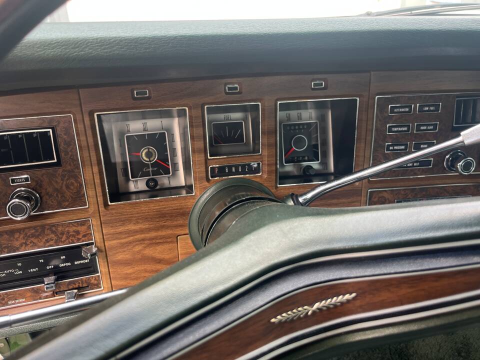 Image 17/20 of Lincoln Continental Mark IV (1973)