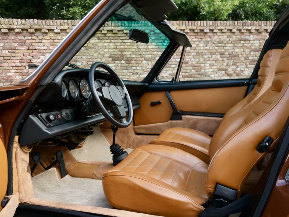 Imagen 50/50 de Porsche 911 2.7 S (1975)