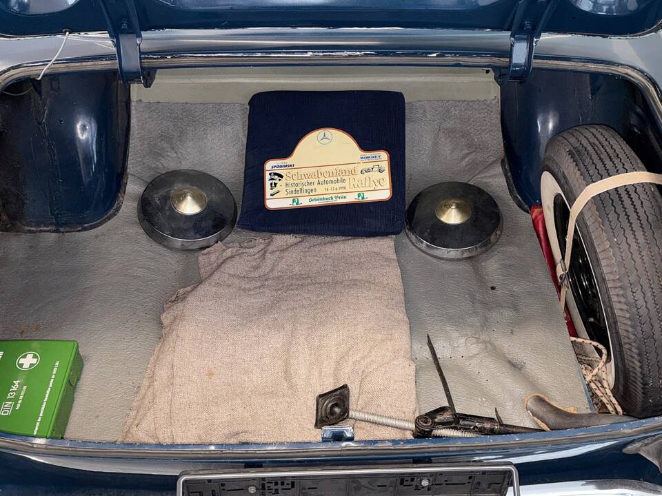Image 12/25 of Opel Olympia Rekord (1959)