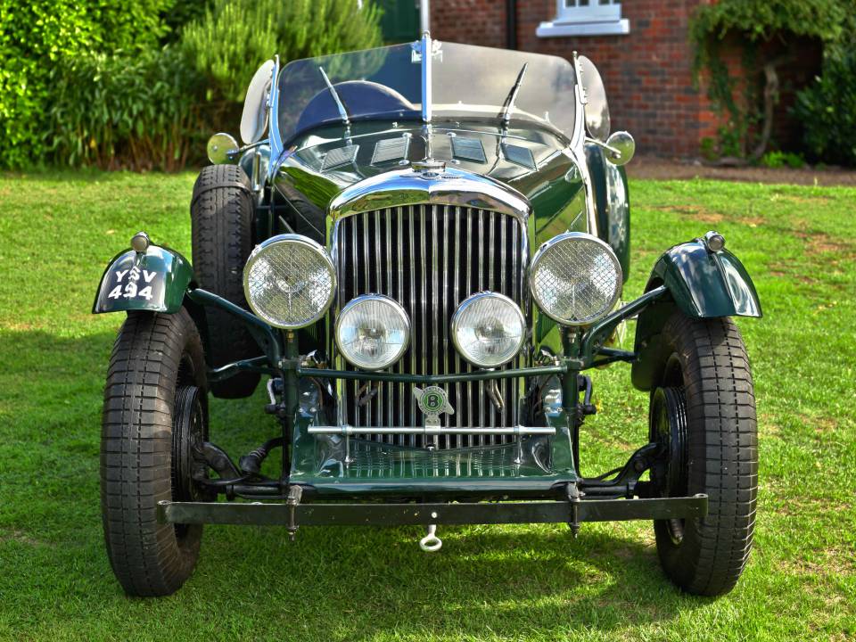 Image 2/50 of Bentley 4 1&#x2F;4 Litre (1936)