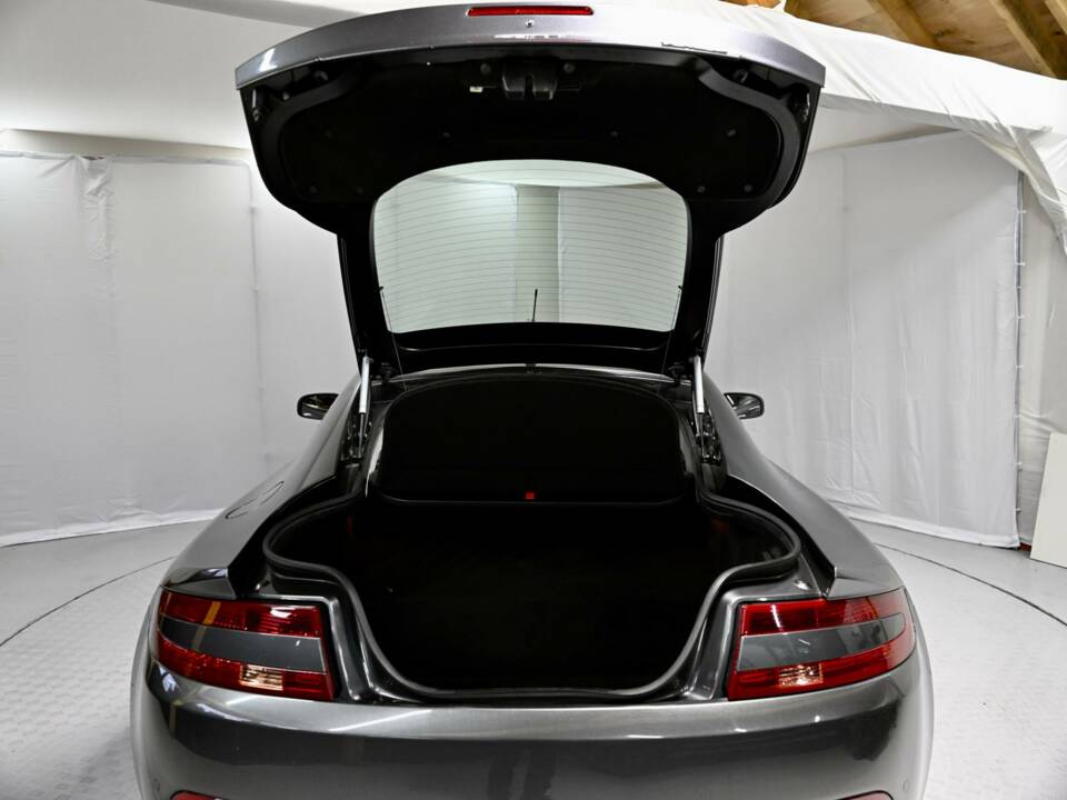 Image 49/50 de Aston Martin V8 Vantage (2006)