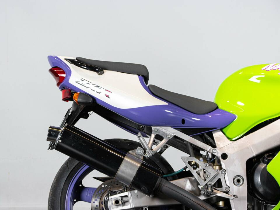 Imagen 46/50 de Kawasaki DUMMY (1996)