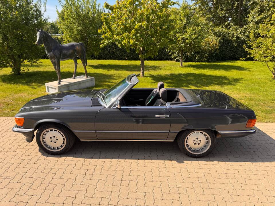 Imagen 40/93 de Mercedes-Benz 300 SL (1988)
