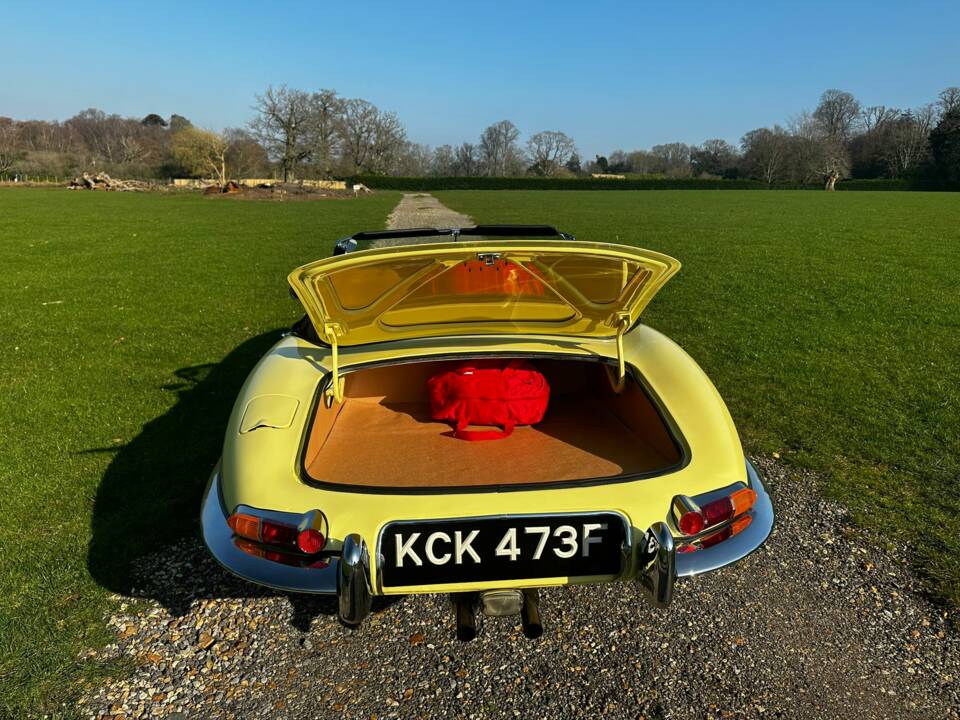 Afbeelding 60/100 van Jaguar E-Type (1968)