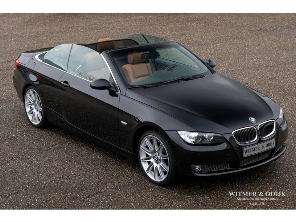 Image 2/32 de BMW 335i (2008)