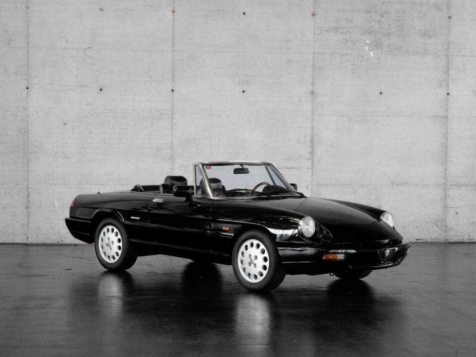 Bild 9/48 von Alfa Romeo 2.0 Spider (1993)