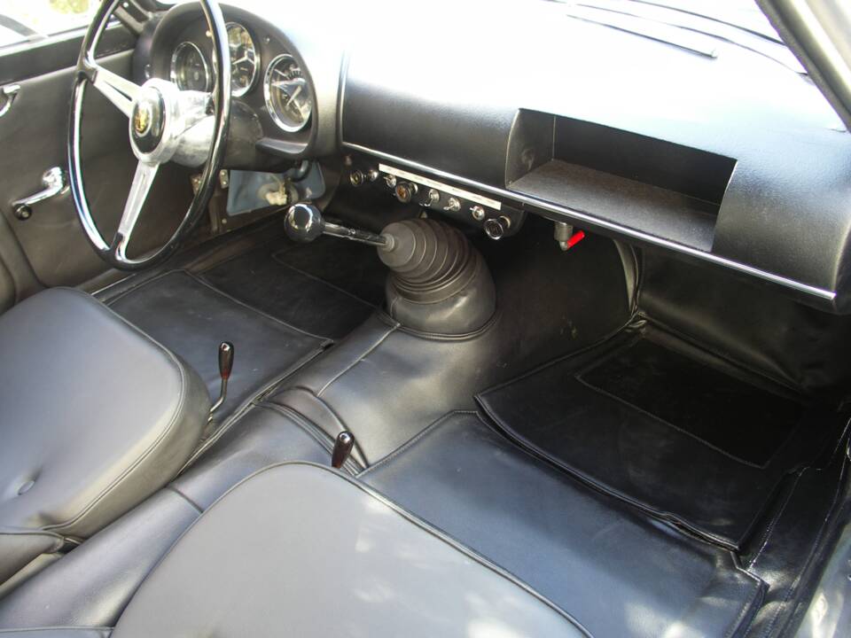 Afbeelding 18/39 van Alfa Romeo Giulietta SZ (1962)