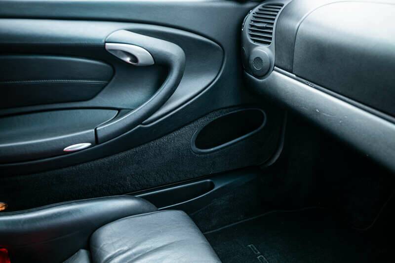 Immagine 20/42 di Porsche 911 GT3 (2000)