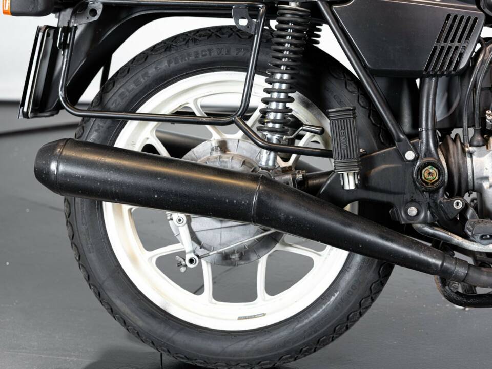 Image 25/37 of BMW R 65 (1983)