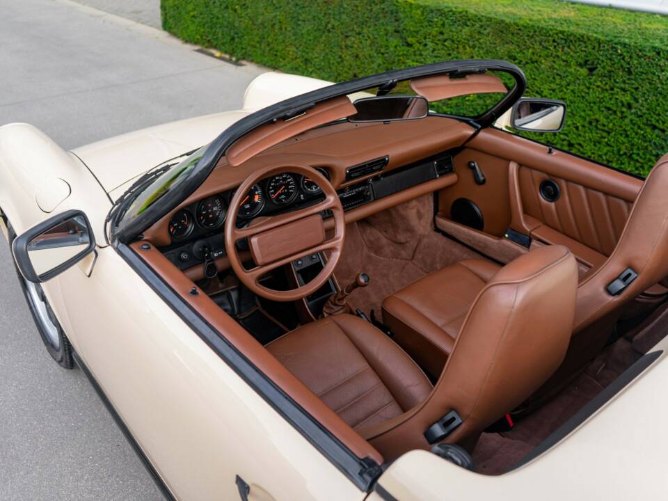 Bild 20/41 von Porsche 911 Speedster 3.2 (1989)