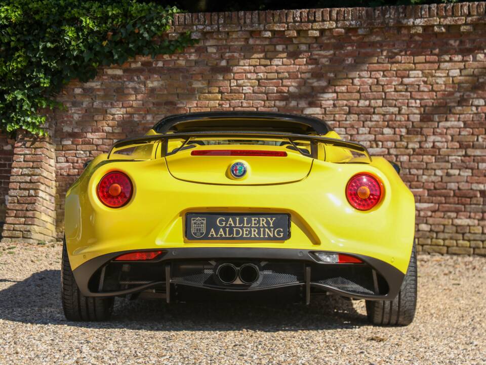 Image 6/50 of Alfa Romeo 4C Spider (2018)