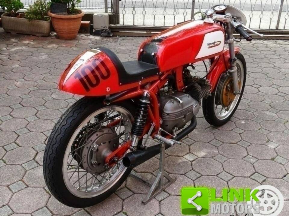 Afbeelding 5/10 van Aermacchi Harley-Davidson DUMMY (1965)