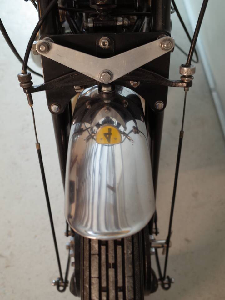 Bild 5/29 von Vincent Black Lightning (1954)