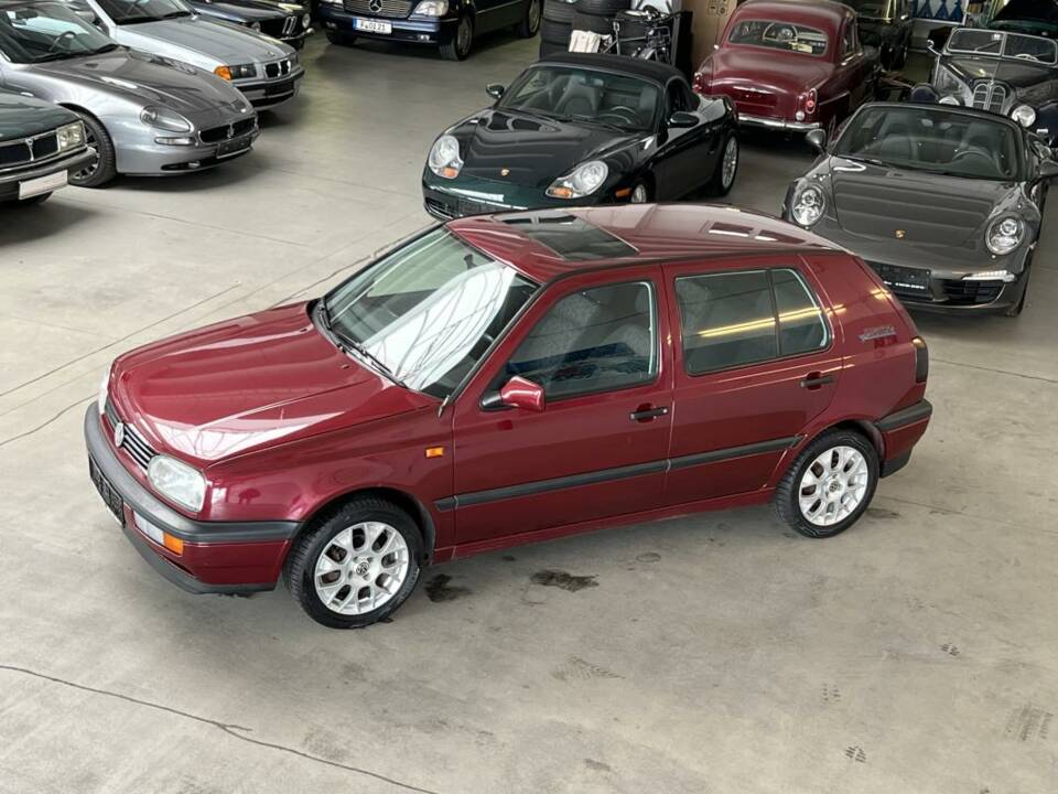 Image 17/30 of Volkswagen Golf III 1.6 (1994)