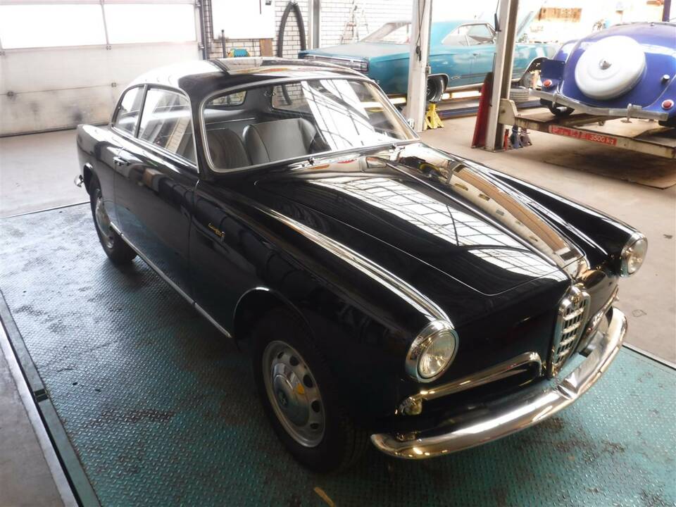 Bild 32/50 von Alfa Romeo Giulietta Sprint (1956)