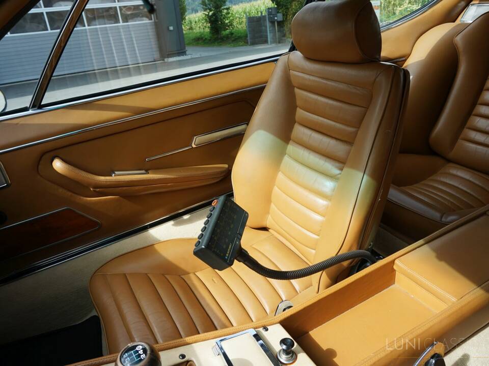 Bild 45/64 von Lamborghini Espada 400 GT (1973)