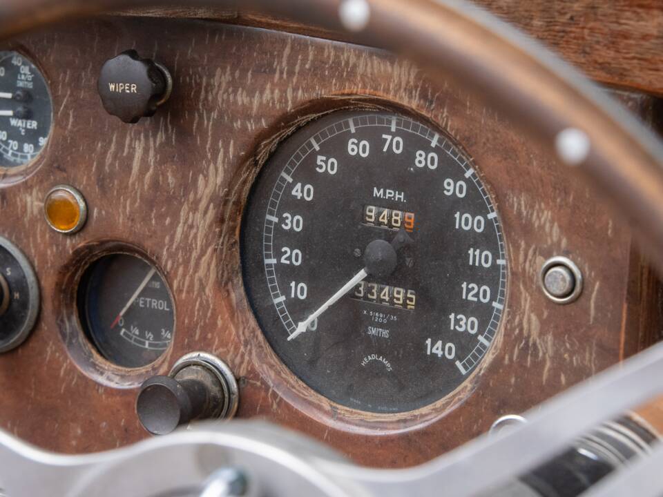 Bild 32/50 von Jaguar XK 120 DHC (1954)