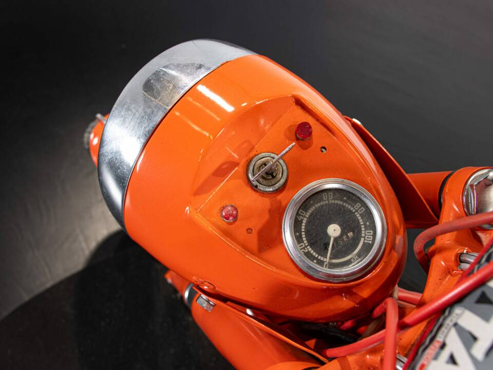 Image 47/50 de Gilera Giubileo 175 Sport (1963)