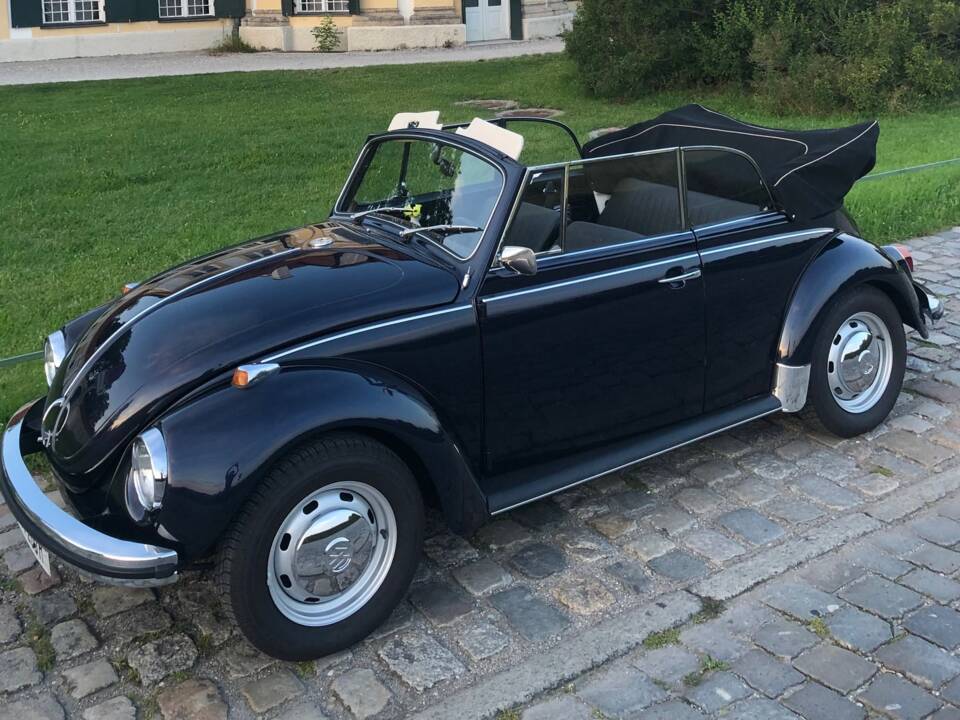Immagine 3/17 di Volkswagen Maggiolone 1302 LS (1972)