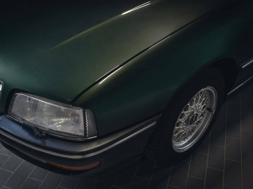 Bild 3/15 von Opel Senator 3,0i 24V (1992)