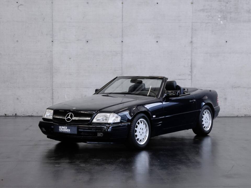 Image 1/46 of Mercedes-Benz SL 320 (1998)