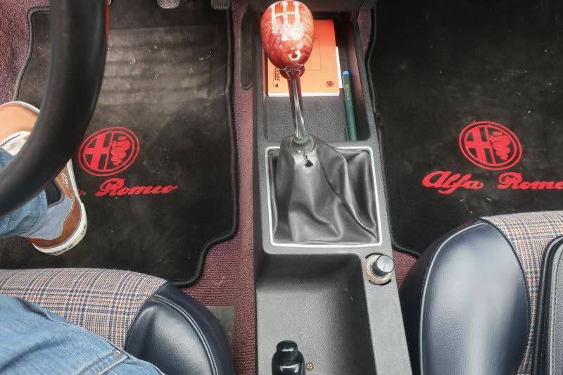 Bild 8/8 von Alfa Romeo Alfetta GT 1.6 (1979)