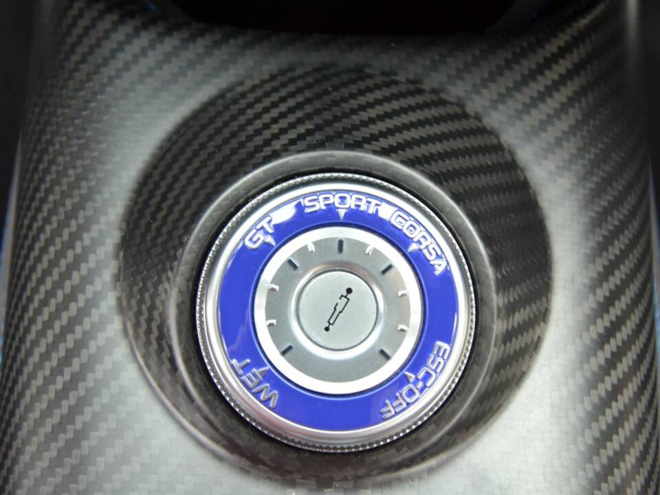 Image 33/67 de Maserati MC20 (2023)