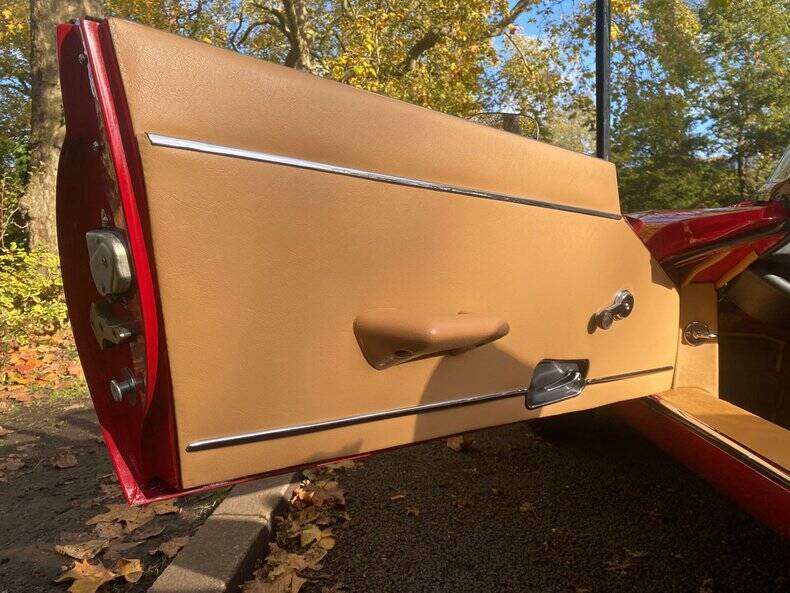 Afbeelding 11/50 van Jaguar E-Type V12 (1973)