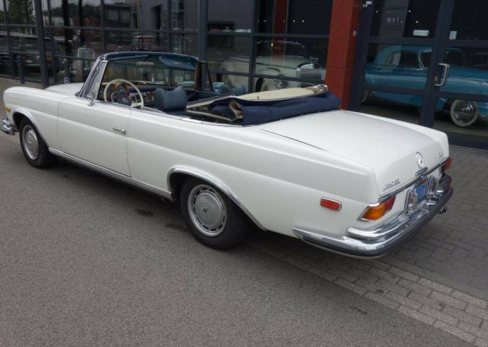 Bild 5/22 von Mercedes-Benz 280 SE 3,5 (1971)