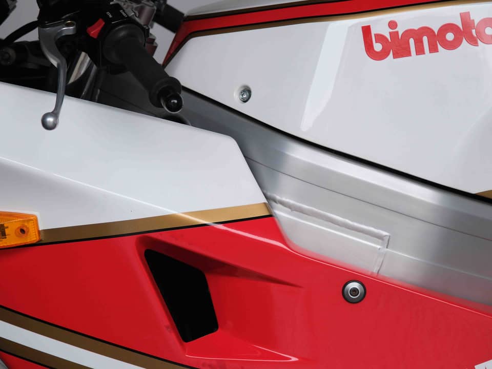 Image 56/95 of Bimota YB6 (1990)