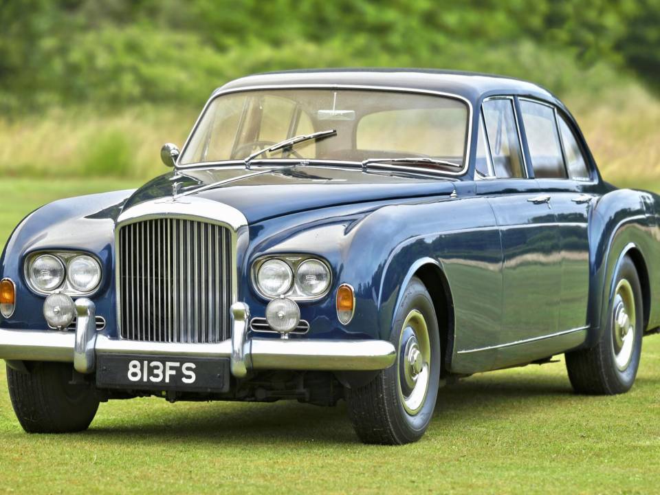 Immagine 7/50 di Bentley S 2 Continental Flying Spur (1962)