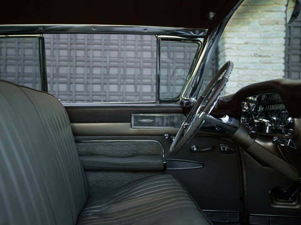 Imagen 48/50 de Cadillac 62 Sedan DeVille (1958)