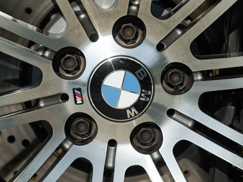 Bild 32/50 von BMW M3 (2010)