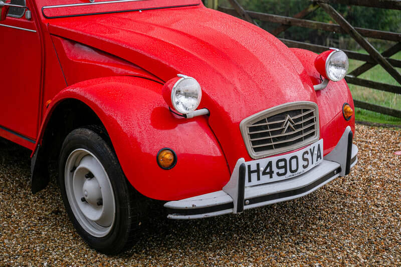 Image 19/29 of Citroën 2 CV 6 (1990)