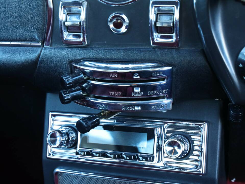 Bild 19/50 von Aston Martin DB 6 (1968)