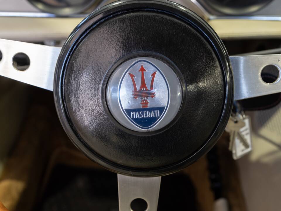 Image 9/13 of Maserati Ghibli SS (1972)