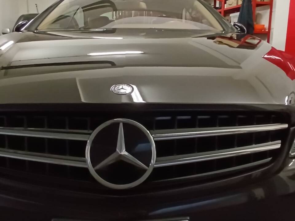 Image 1/26 of Mercedes-Benz CL 500 (2008)