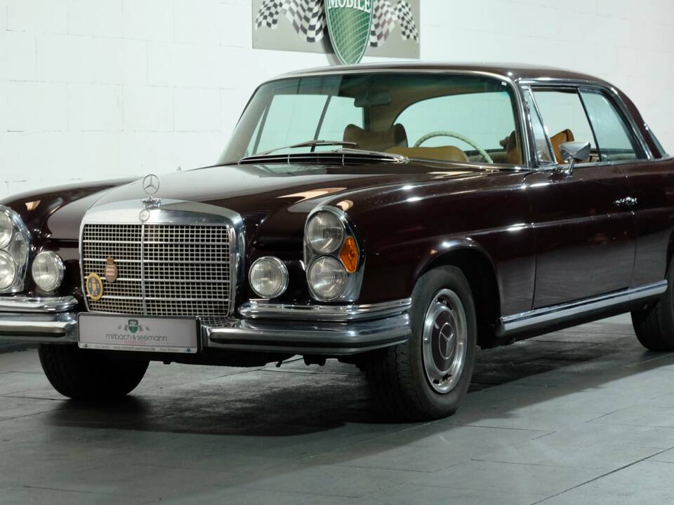 Bild 1/30 von Mercedes-Benz 280 SE 3,5 (1970)