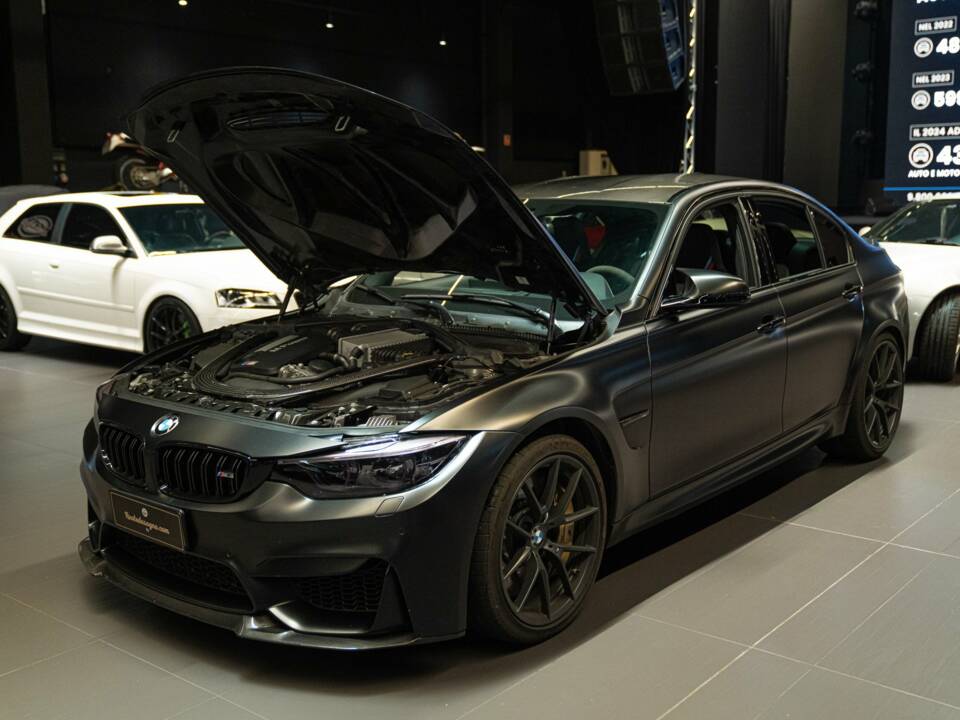 Image 40/44 of BMW M3 CS (2019)