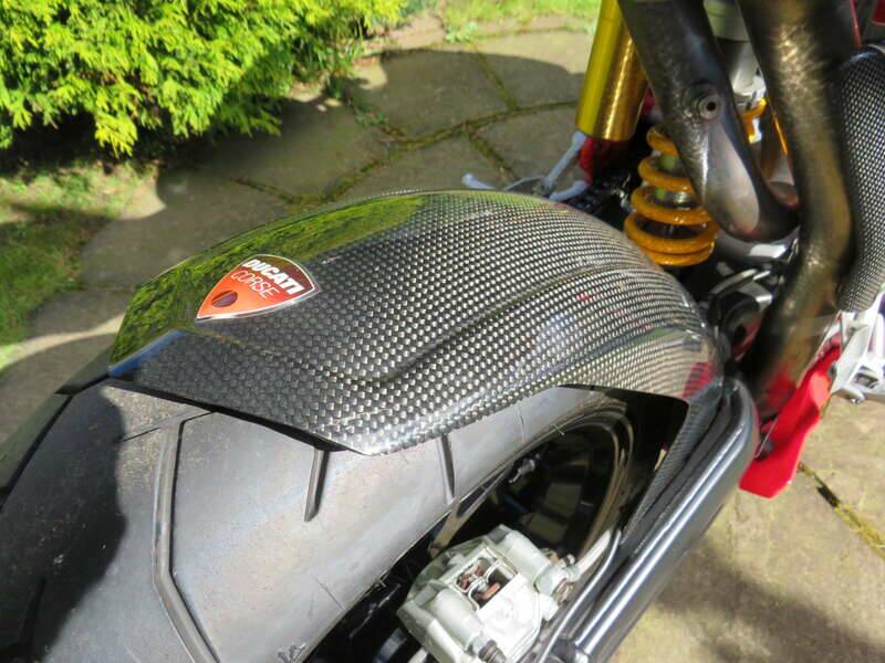 Bild 40/48 von Ducati 749 R (2005)