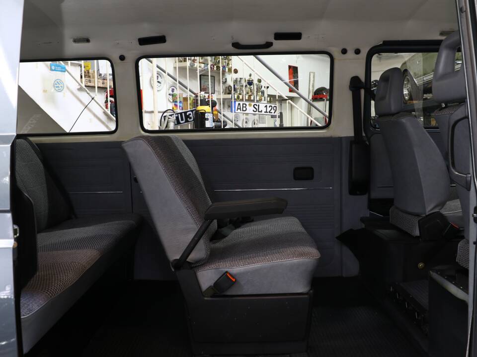Bild 21/50 von Volkswagen T3 Caravelle GL 1.9 (1987)