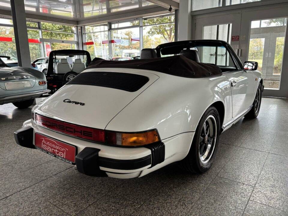 Bild 34/37 von Porsche 911 Carrera 3.2 (1985)