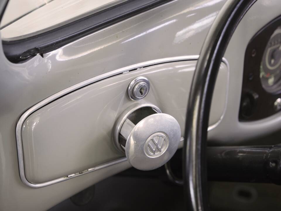 Bild 50/50 von Volkswagen Käfer 1100 Standard (Brezel) (1951)