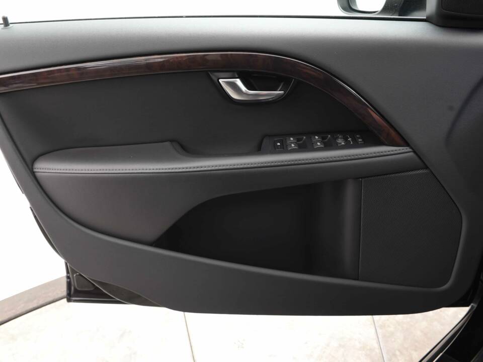 Imagen 15/32 de Volvo S80 D4 Nilsson (2014)
